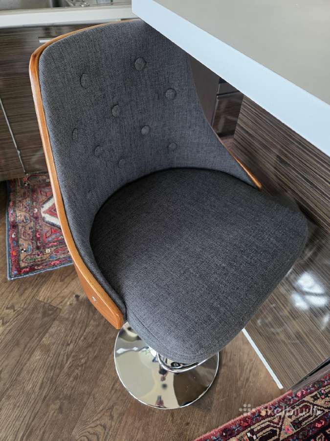 Stilingos baro kėdės - nuotraukos Nr. 7