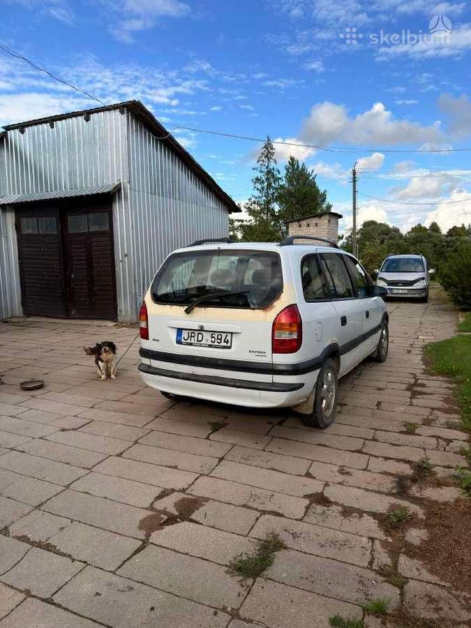 Opel zafira - nuotraukos Nr. 4