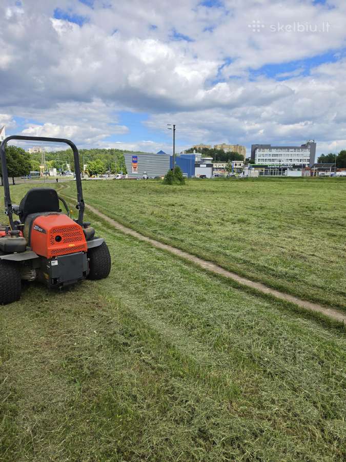 Pjauname aukšta žolę su traktorium, mulčiavims - nuotraukos Nr. 5