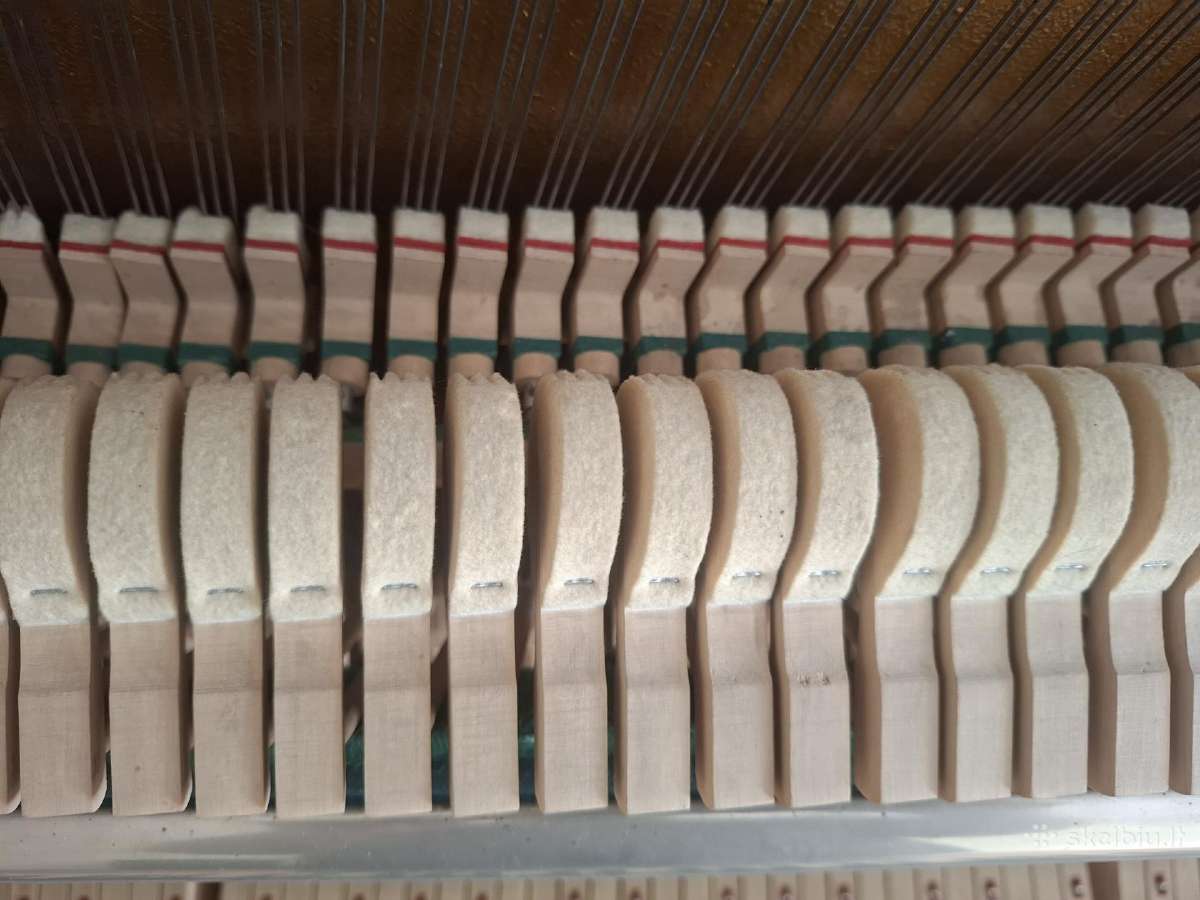 Parduodamas Grotrian-steinweg pianinas - nuotraukos Nr. 7