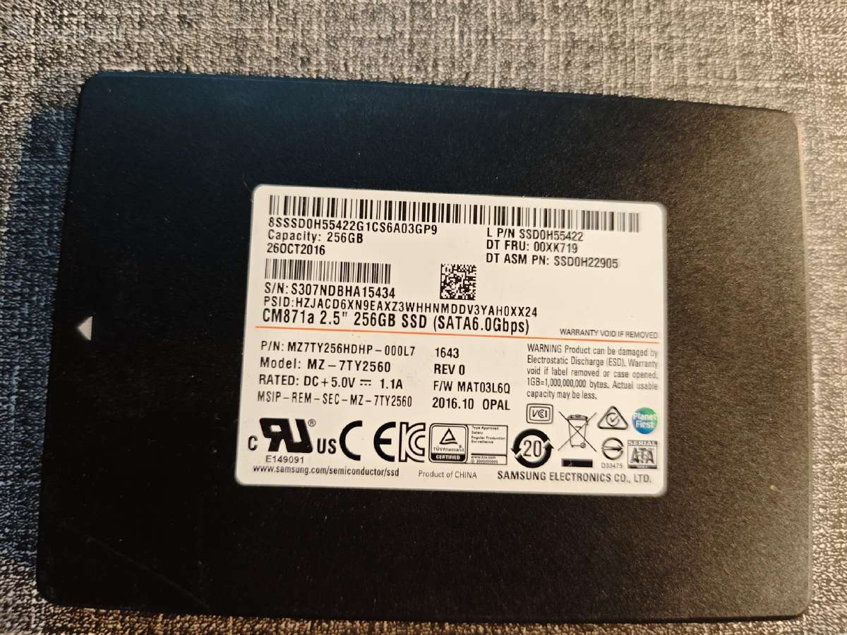 SSD sata išparduodu - nuotraukos Nr. 2