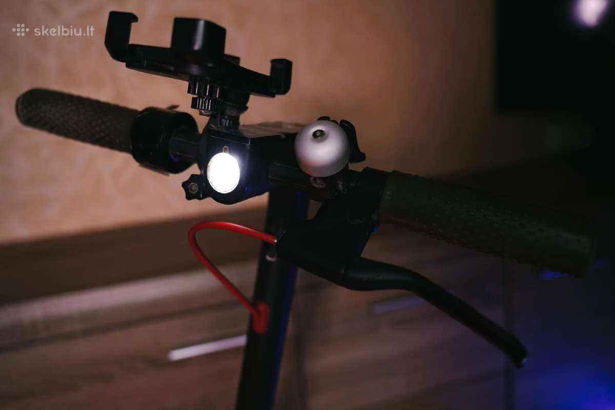 Xiaomi M365 elektrinis paspirtukas - nuotraukos Nr. 6