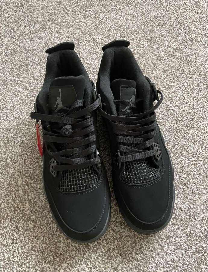 Nike Air Jordan 4 - nuotraukos Nr. 4