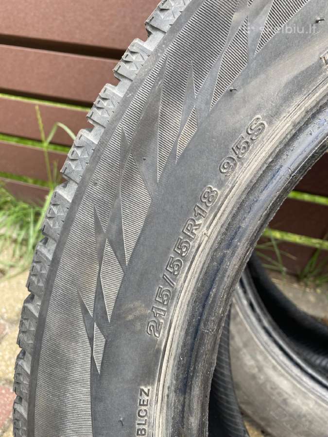 Bridgestone žieminės padangos 215/55 R18 5mm - nuotraukos Nr. 3