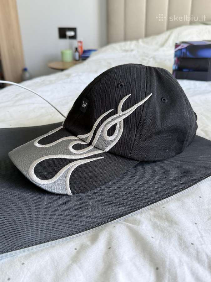 Yeezy gap flame kepure - nuotraukos Nr. 2