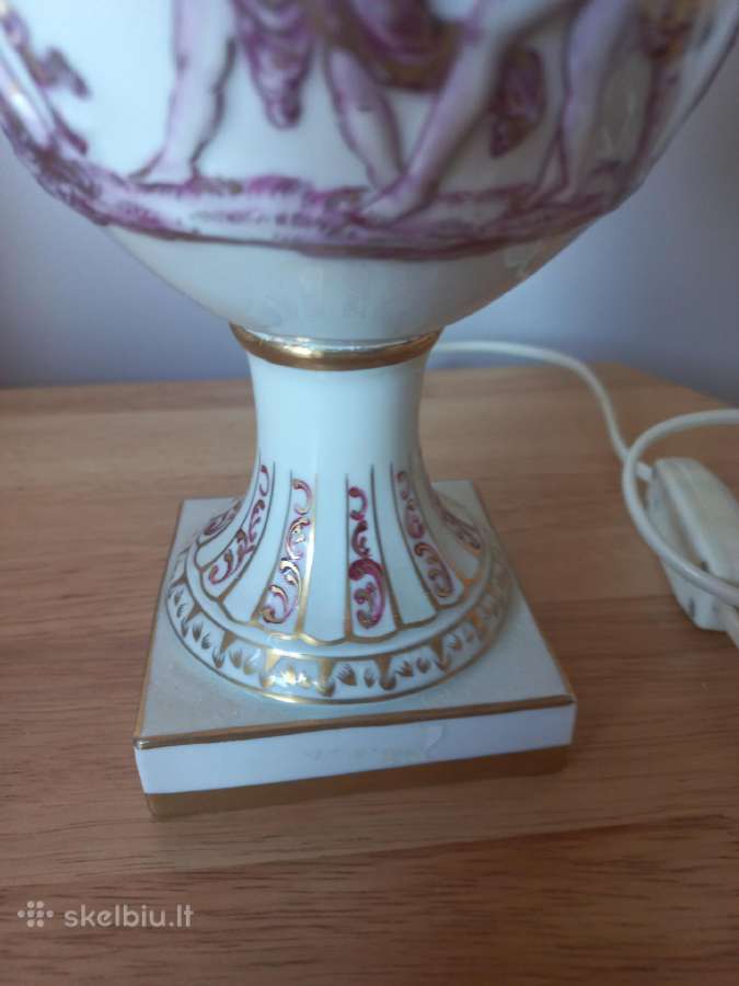 Stalo šviestuvas ( Capodimonte) Italija siunčiu. - nuotraukos Nr. 4