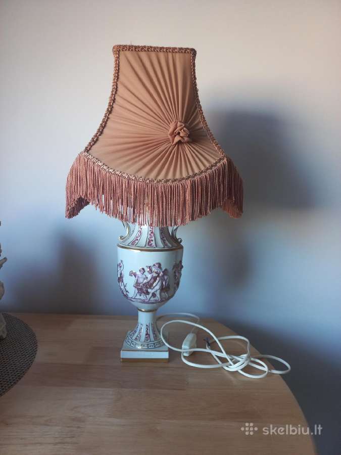 Stalo šviestuvas ( Capodimonte) Italija siunčiu. - nuotraukos Nr. 11