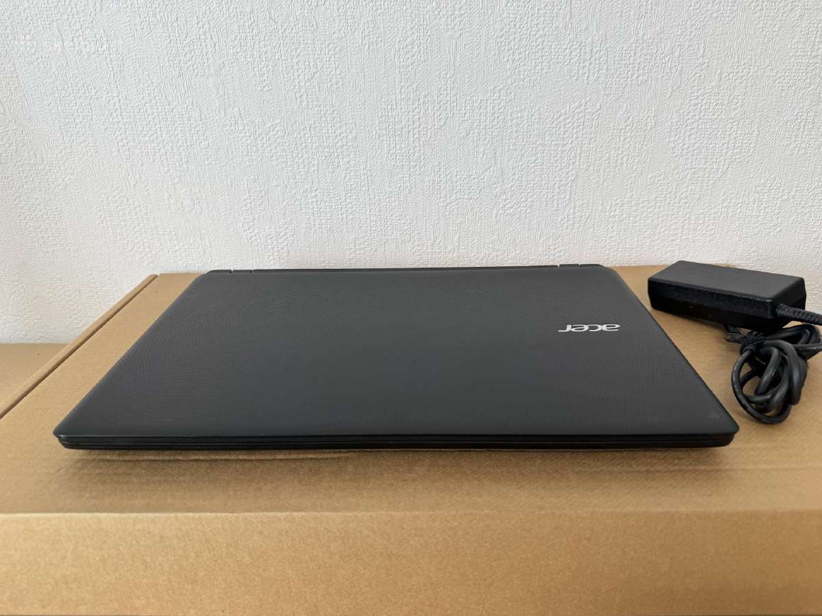 Acer Es1-553 - nuotraukos Nr. 2