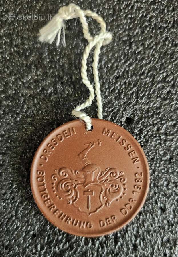 Porcelianiniai medaliai ("sausainiai") . Meissen. - nuotraukos Nr. 8