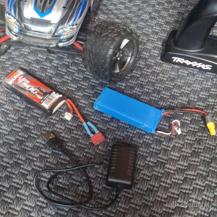 Traxxas E-revo 1/16 vxl - nuotraukos Nr. 3