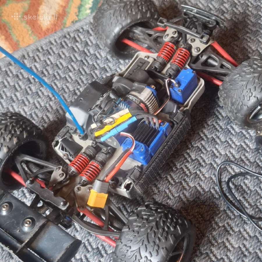 Traxxas E-revo 1/16 vxl - nuotraukos Nr. 5