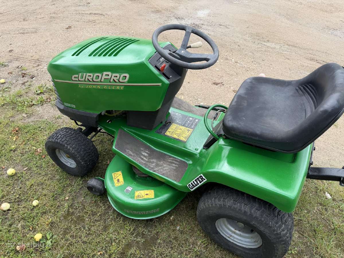 Sodo traktoriukas John Deere - nuotraukos Nr. 6