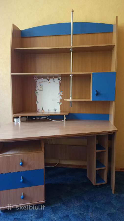 Dvigubas rašomas stalas su spintele ir lova, kėdė - nuotraukos Nr. 2