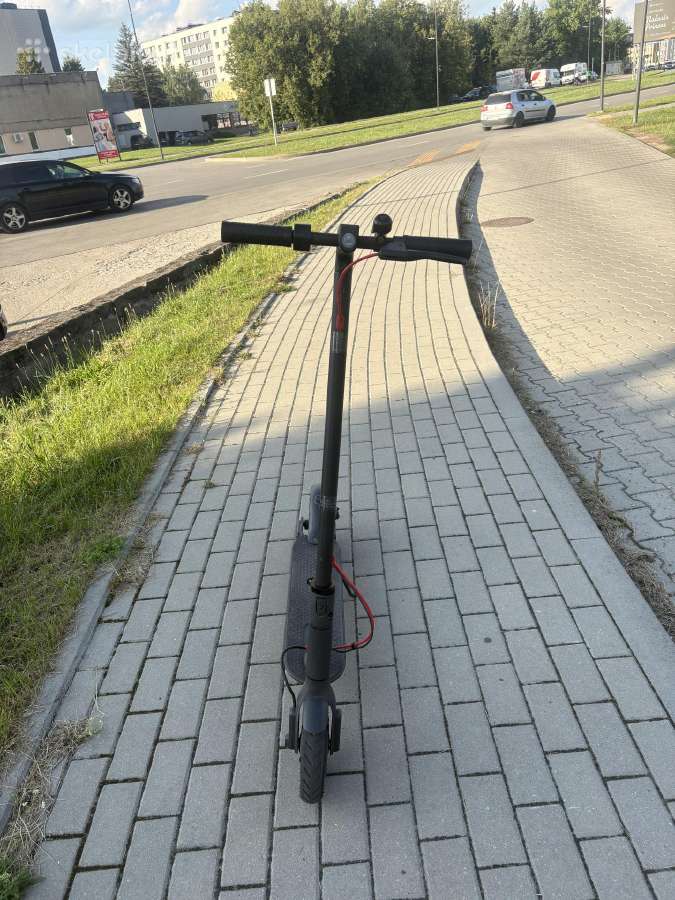 Xiaomi Mi Electric Scooter Pro - nuotraukos Nr. 6