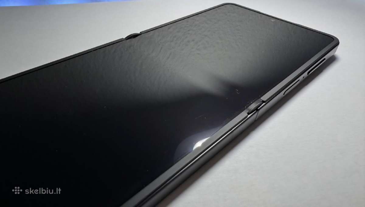 Samsung Z Flip 7 juodas - nuotraukos Nr. 5