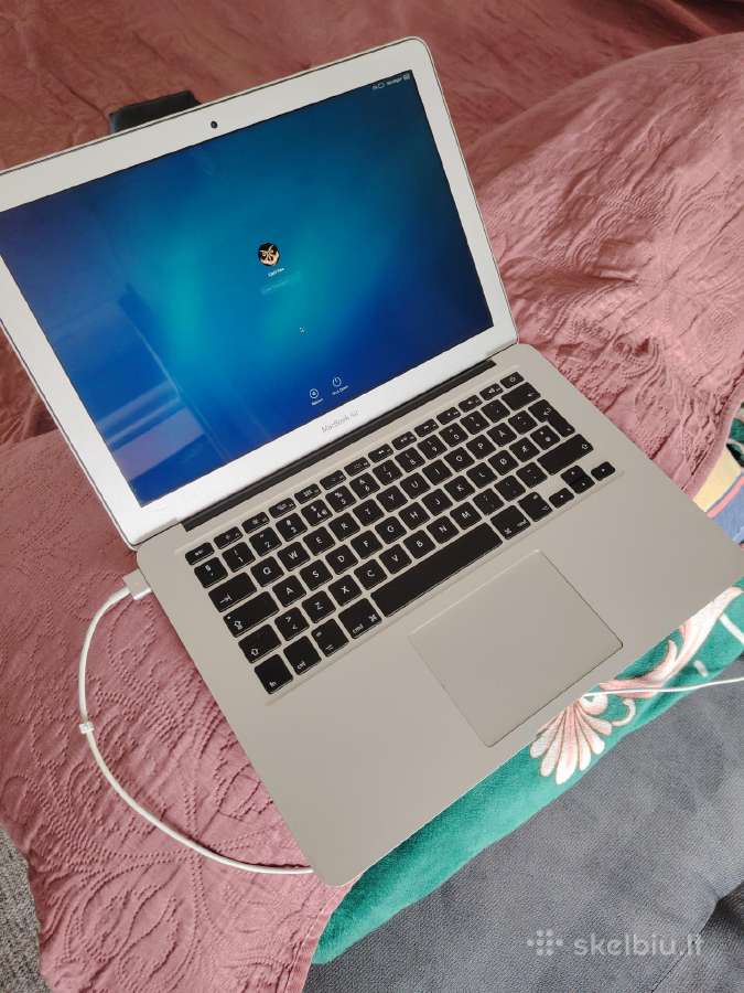 9 vienetai Apple MacBook kompiuterių - nuotraukos Nr. 2
