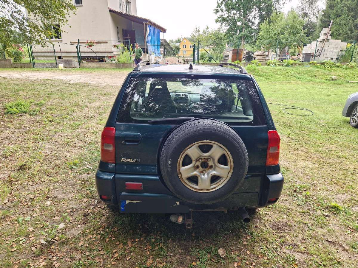 Automobilis Rav4 2l - nuotraukos Nr. 4