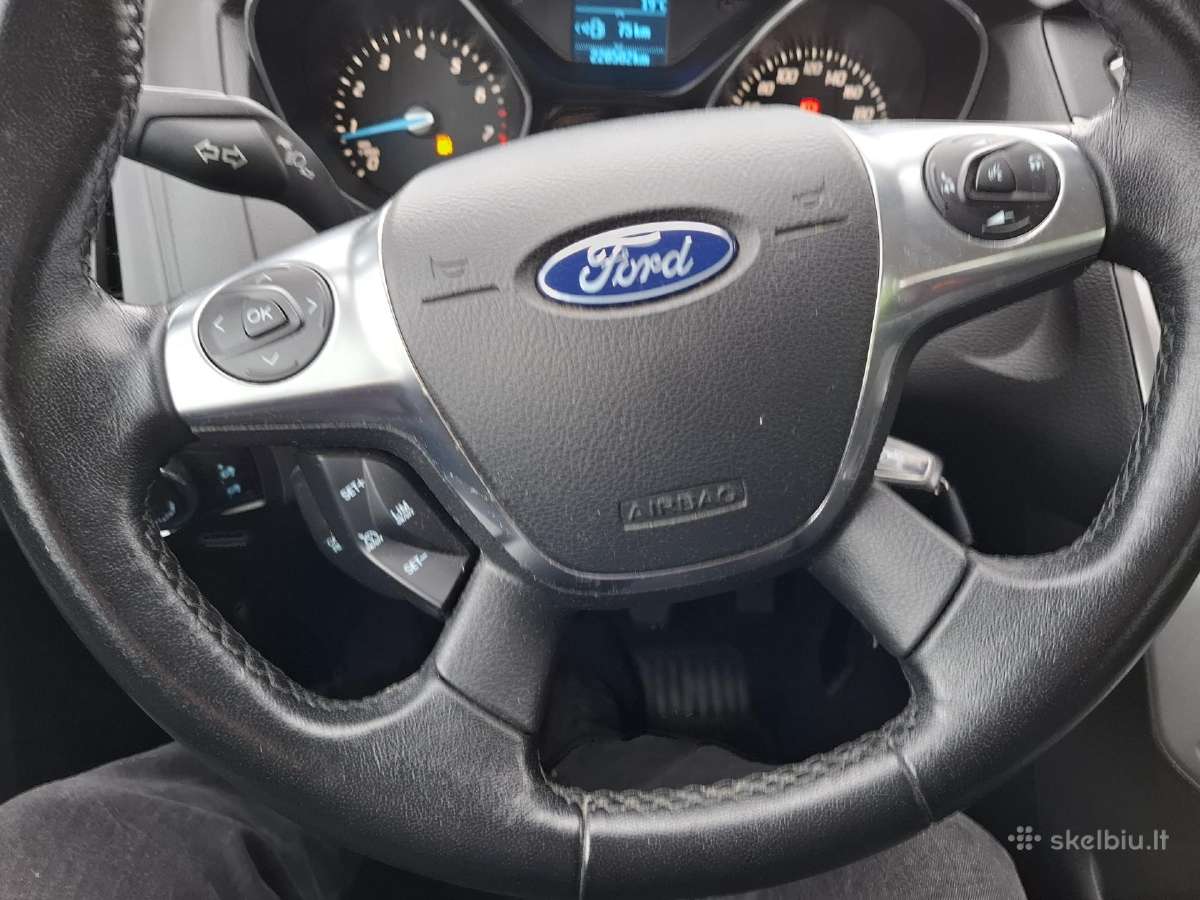 Ford Focus 1l, benzinas, universalas - nuotraukos Nr. 8