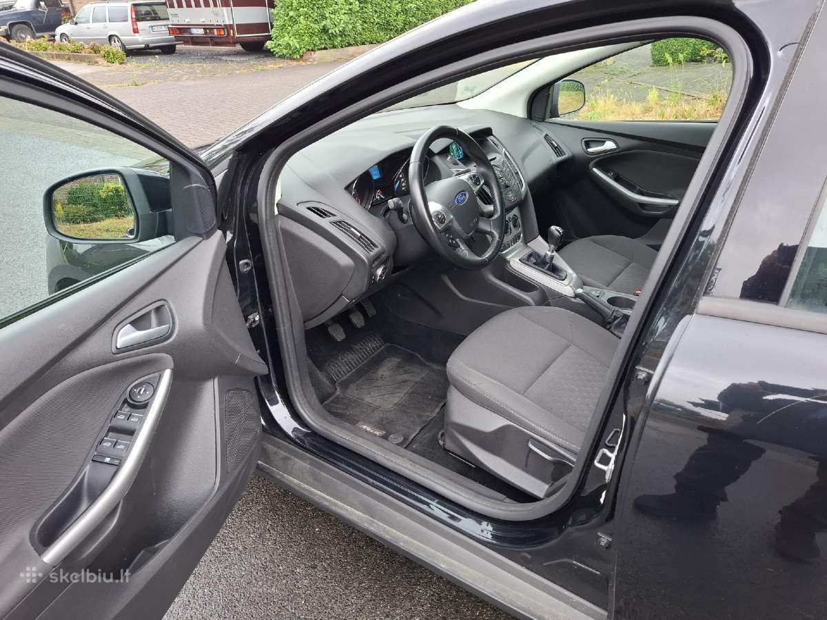 Ford Focus 1l, benzinas, universalas - nuotraukos Nr. 11