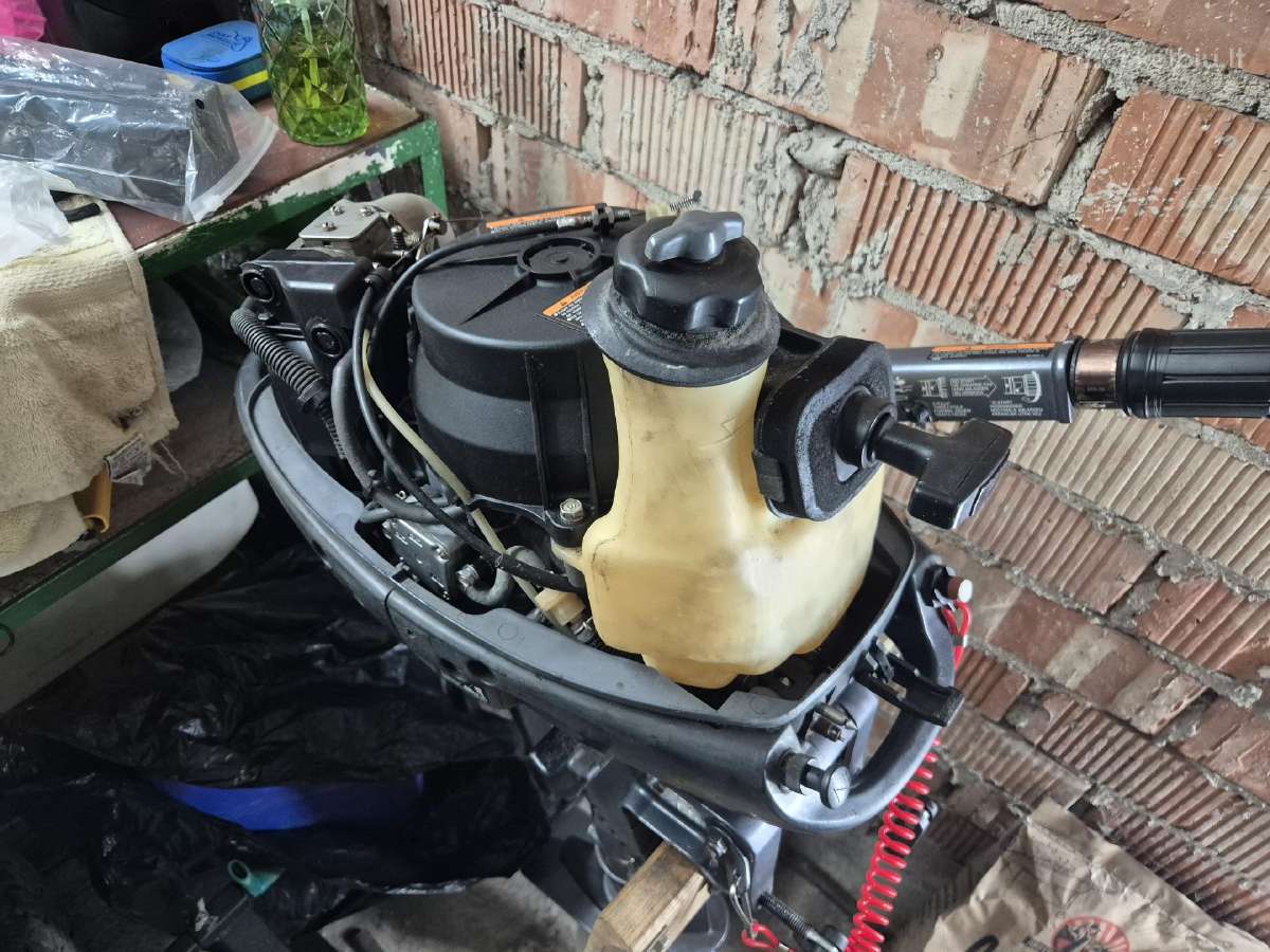 Valtis Bush K330 ir variklis Yamaha 4 - nuotraukos Nr. 11