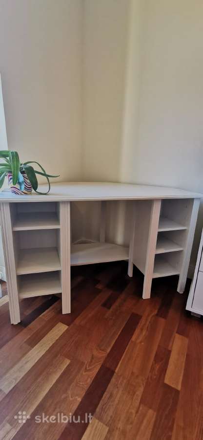Ikea kampinis darbo stalas - nuotraukos Nr. 2