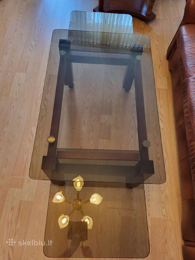 Parduodu išskleidžiamą stiklinį staliuką - nuotraukos Nr. 4