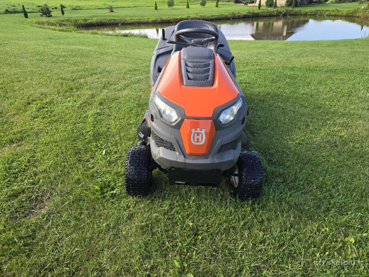 Sodo traktoriukas Husgvarna Tc 238t - nuotraukos Nr. 3