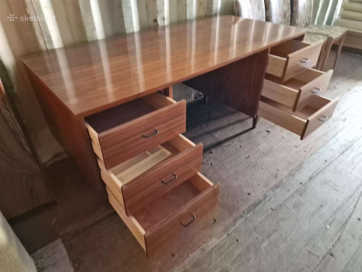 Vintažinis riešutmedžio rašomojo stalas - nuotraukos Nr. 33