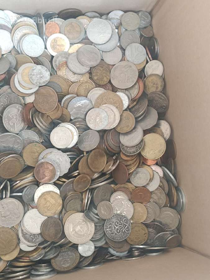 22kg vertas dėmesio viso pasaulio mix. 220€ - nuotraukos Nr. 2