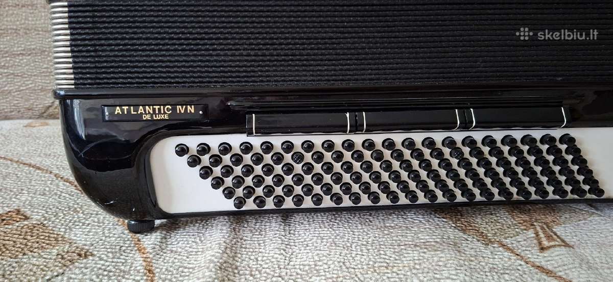 Profesionalus Akordeonas Hohner Atlantic - nuotraukos Nr. 2