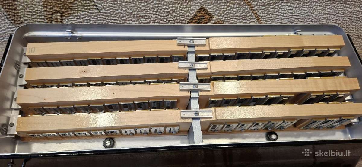 Profesionalus Akordeonas Hohner Atlantic - nuotraukos Nr. 4