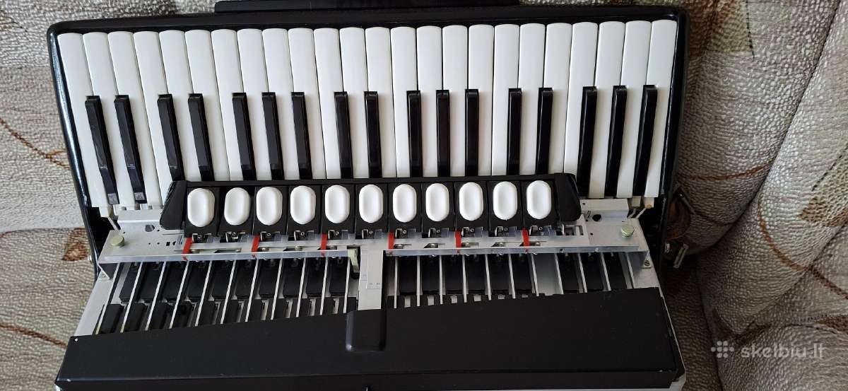 Profesionalus Akordeonas Hohner Atlantic - nuotraukos Nr. 8
