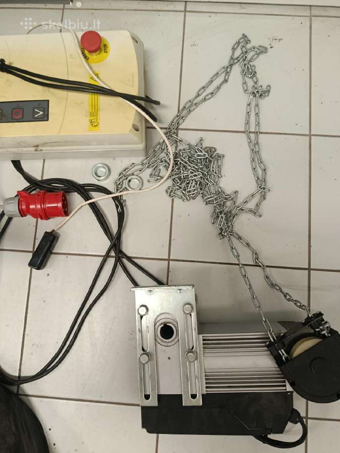 Trifazis pakeliamu vartų automatika - nuotraukos Nr. 4