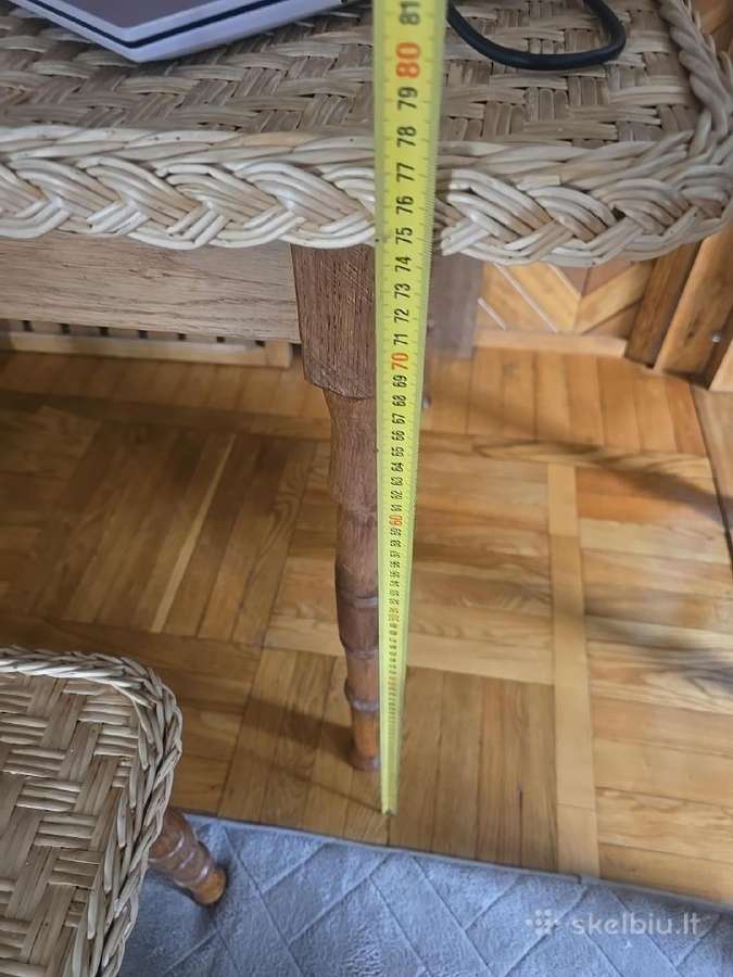 Vintažinis pintas stalas su 2 taburetėmis - nuotraukos Nr. 4