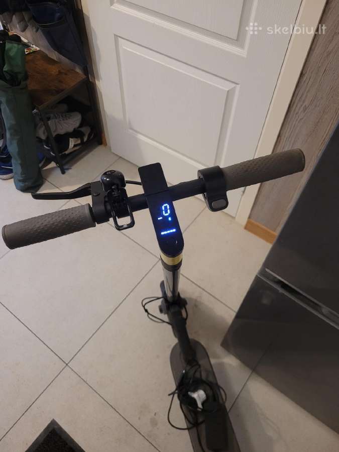 Xiaomi mi2 paspirtukas.baterija gera - nuotraukos Nr. 3