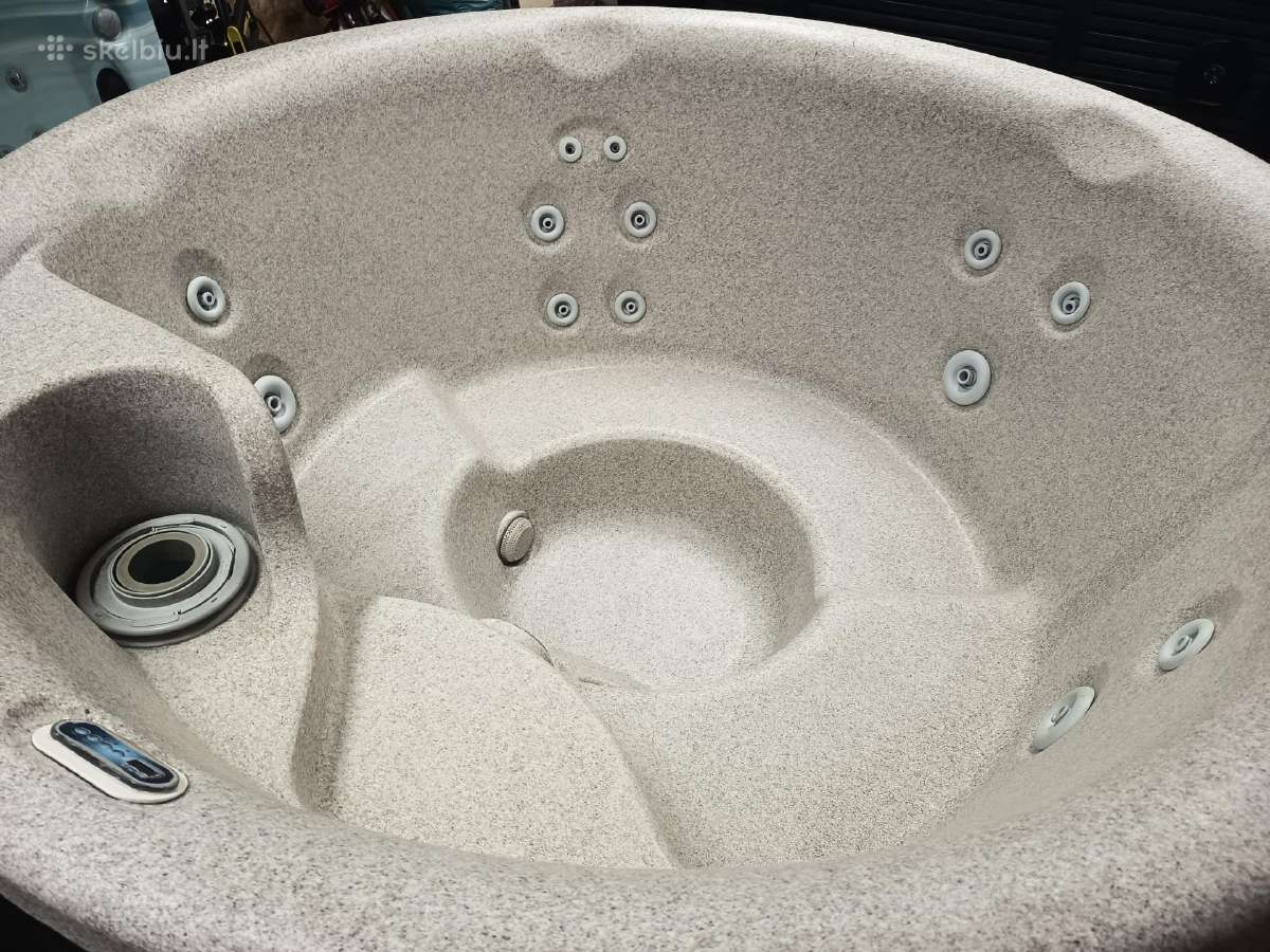 Lauko sūkurinė vonia jacuzzi - nuotraukos Nr. 8