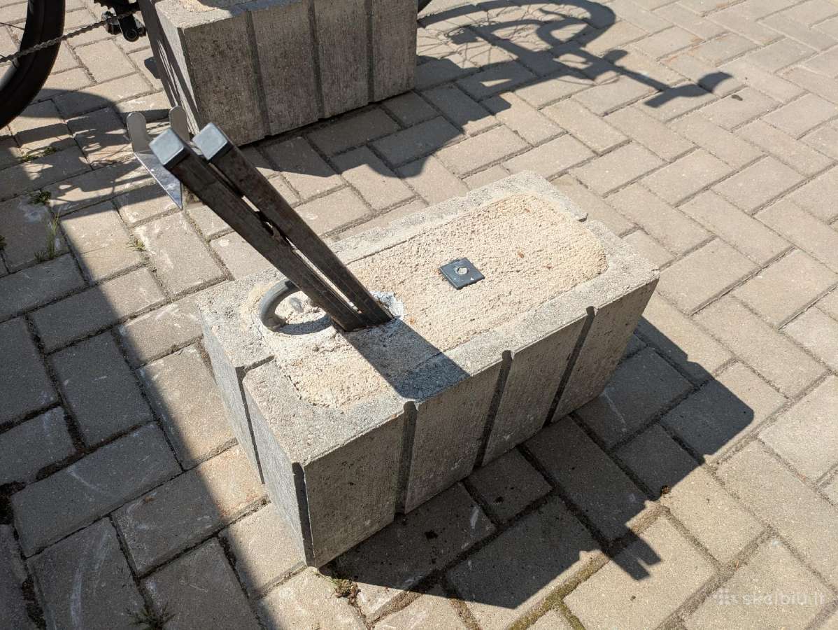 Dovanoju atiduodu dviračio stovus - nuotraukos Nr. 3