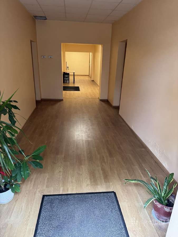 Nuomojamos 100 m² Patalpos Telšiuose – 350 €/mėn. - nuotraukos Nr. 3