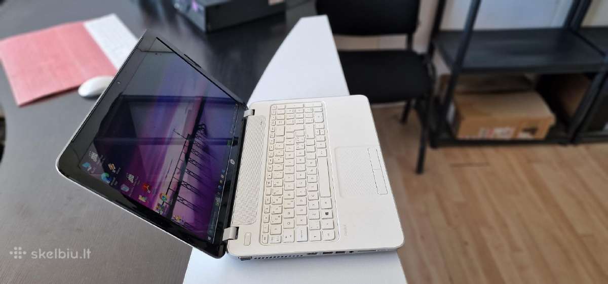 Hp 15, Quad Core 4x, 8gb, 256 SSD, Baltas - nuotraukos Nr. 3