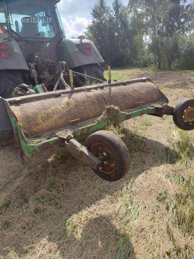 Parduodu žolės smulkintuvą - nuotraukos Nr. 2