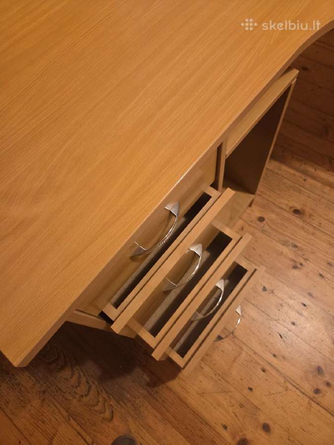 Rašomasis stalas - nuotraukos Nr. 3
