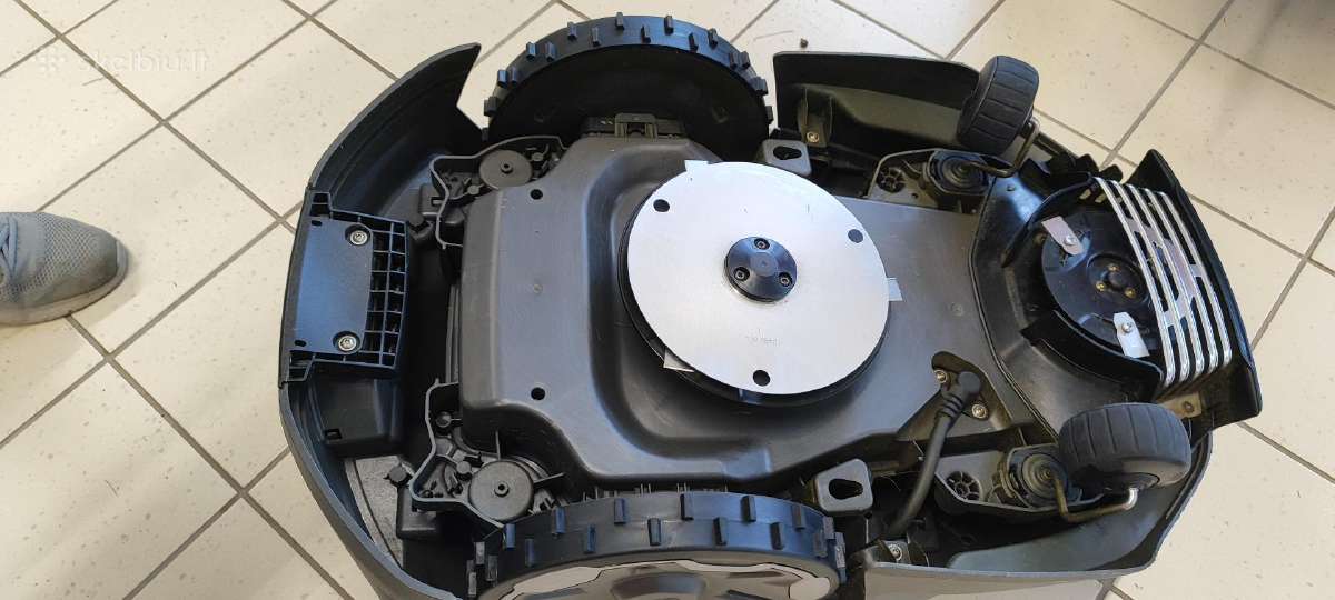 Automower 310e Nera - nuotraukos Nr. 3