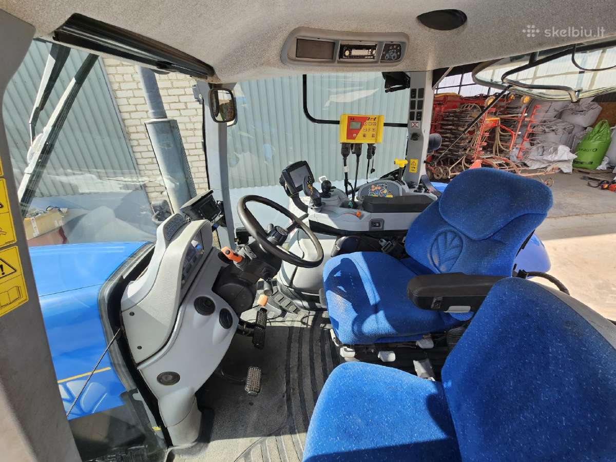 Traktorius New Holland T 7060 - nuotraukos Nr. 2