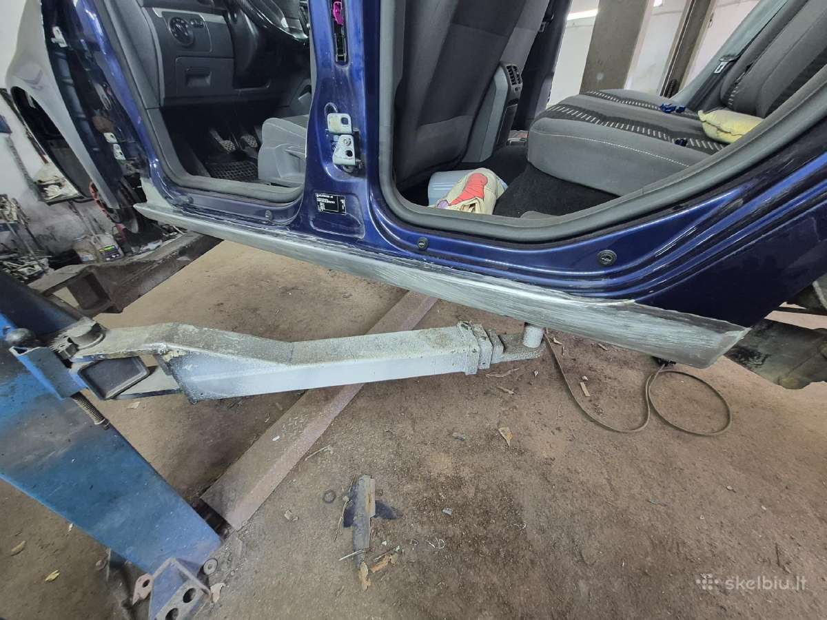 Automobiliu kėbulo suvirinimo darba - nuotraukos Nr. 2