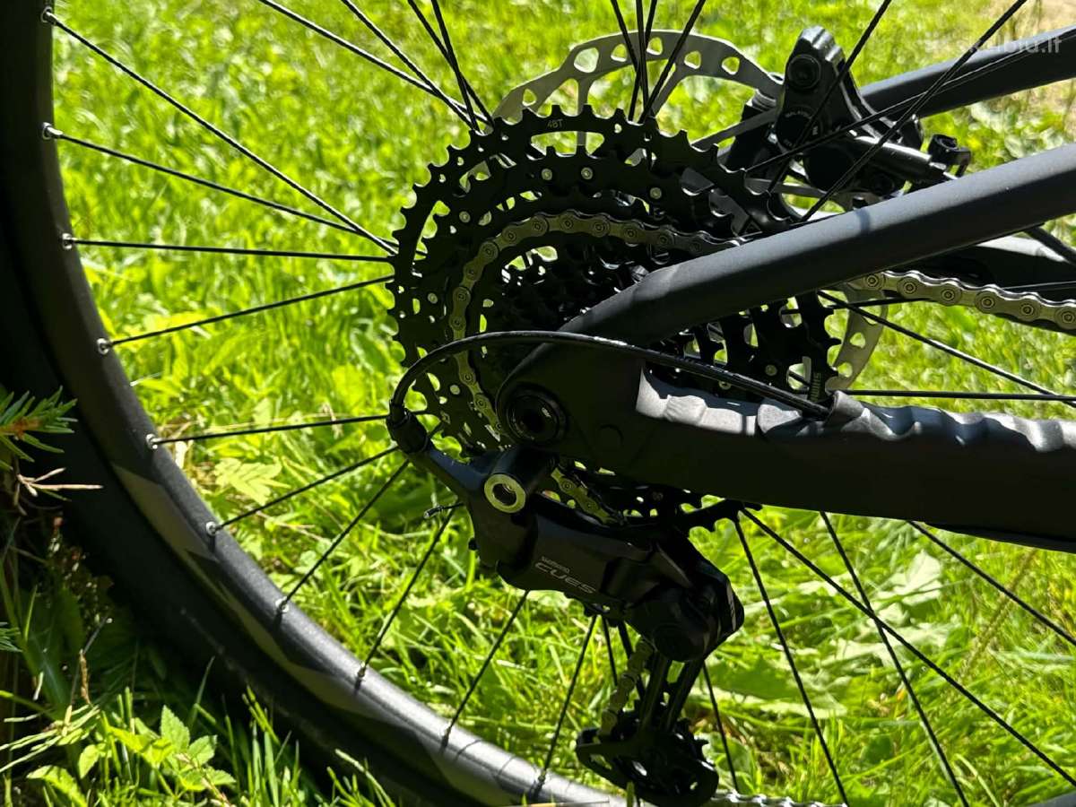 Giant Stance E+ 1 elektrinis kalnų full MTB - nuotraukos Nr. 9