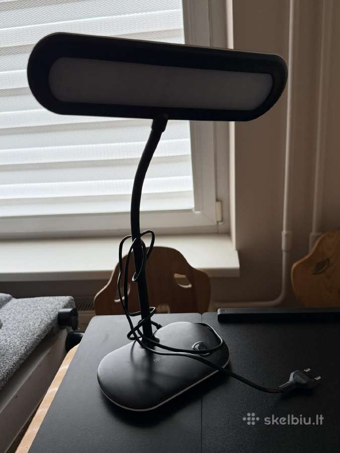 Kompiuterio kėdė, stalinė lempa, laptop staliukas - nuotraukos Nr. 6