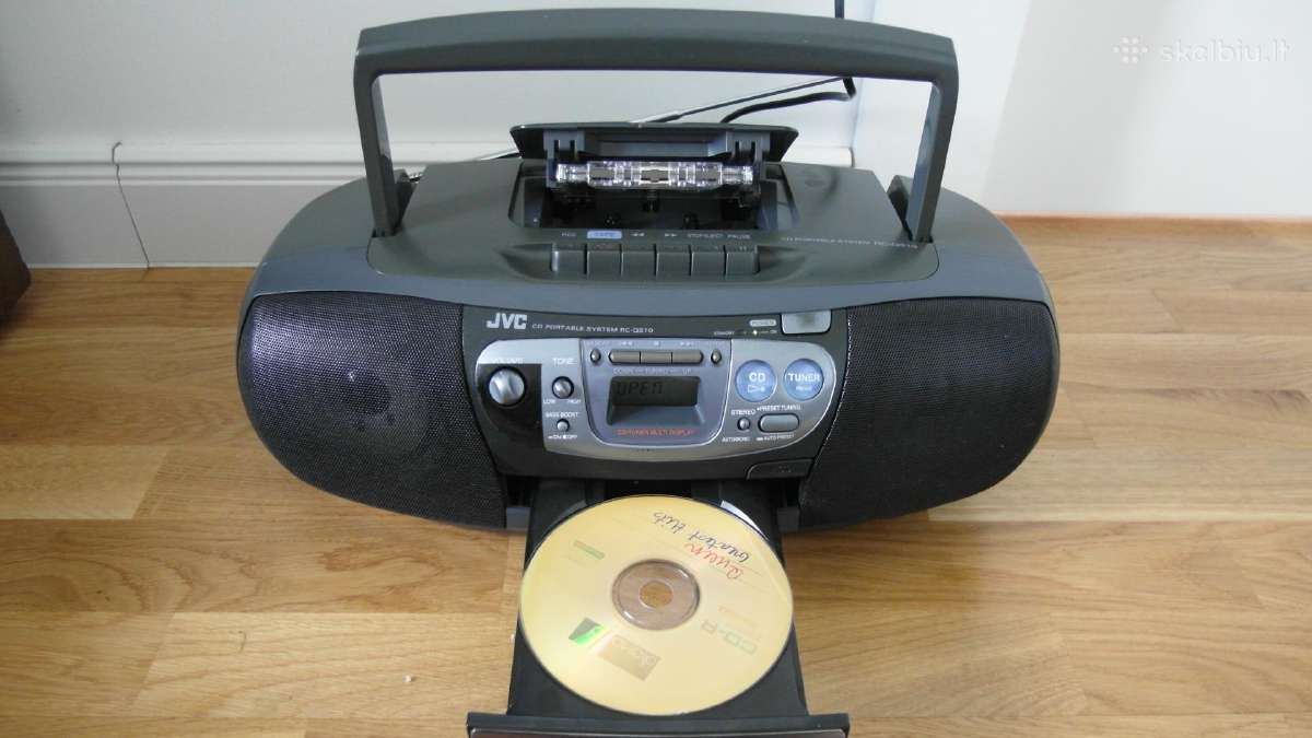 Magnetolos Hitachi ir JVC - nuotraukos Nr. 6