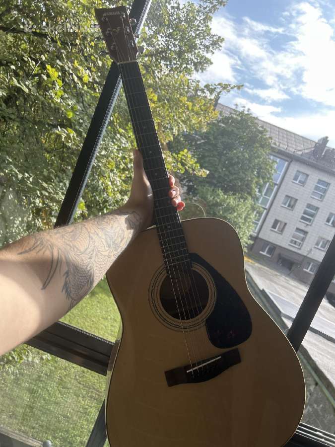 Yamaha akustinė gitara / Acoustic Guitar - nuotraukos Nr. 3
