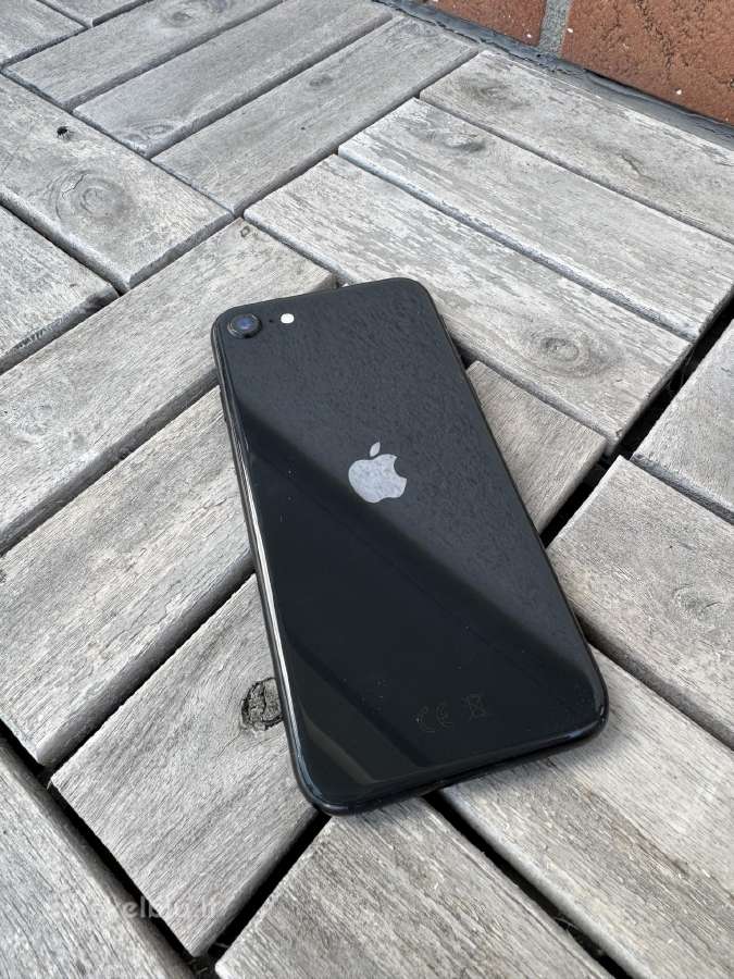 iPhone Se 64gb Black (2020) - nuotraukos Nr. 4