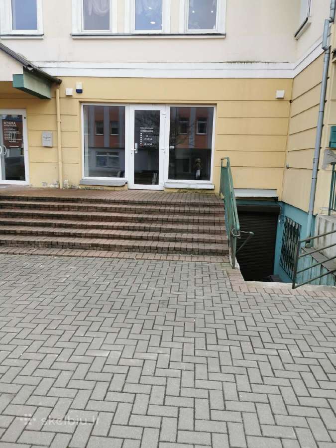 Nuomai 2 komercinės patalpos – puiki vieta verslui - nuotraukos Nr. 9